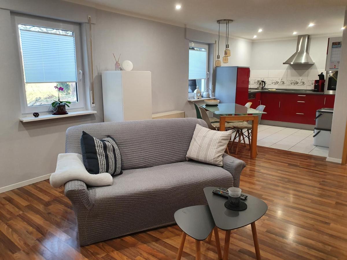 Ferienwohnung Haiber - Remseck Remseck am Neckar エクステリア 写真